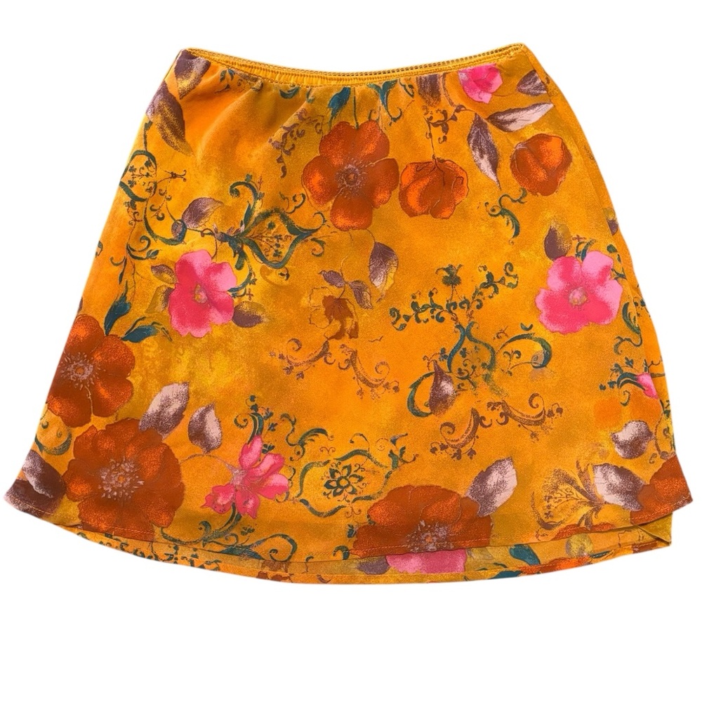 Floral a-line mini skirt, y2k fairy vibes. Xxs